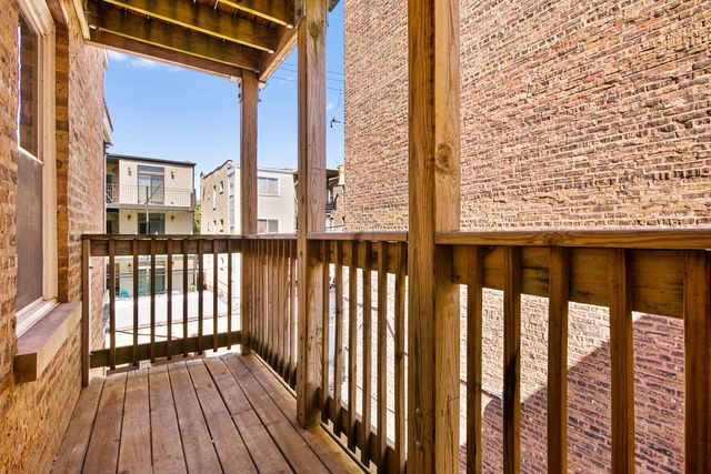 7730 N Ashland Avenue C2, Chicago, IL 60626