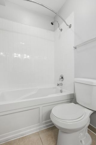 7730 N Ashland Avenue C2, Chicago, IL 60626