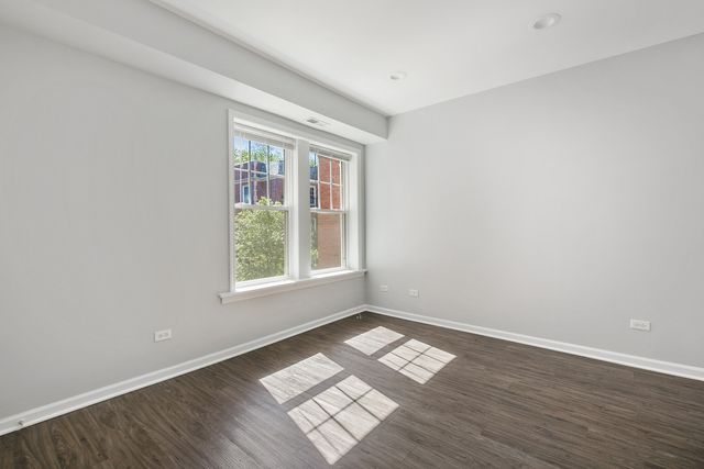 7730 N Ashland Avenue C2, Chicago, IL 60626