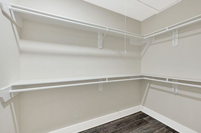 9434 E Avenue K, Houston, TX 77012