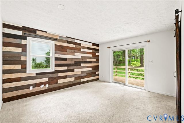 229 Washington St, Locust Grove, VA 22508