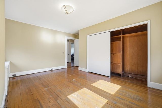 738 Shirley AVE, Norfolk, VA 23517