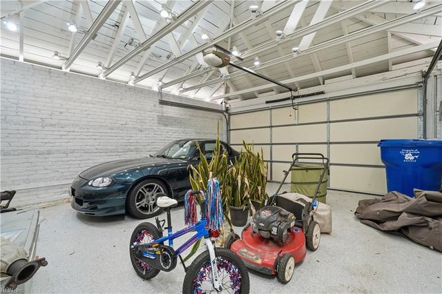 738 Shirley AVE, Norfolk, VA 23517