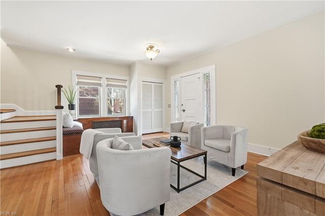 738 Shirley AVE, Norfolk, VA 23517