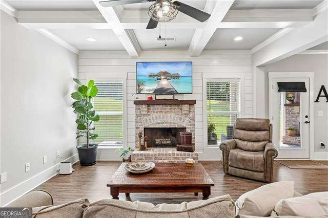 4060 Silverstone Drive, Braselton, GA 30517