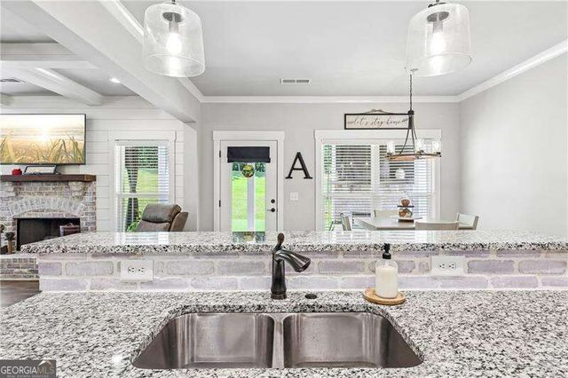 4060 Silverstone Drive, Braselton, GA 30517