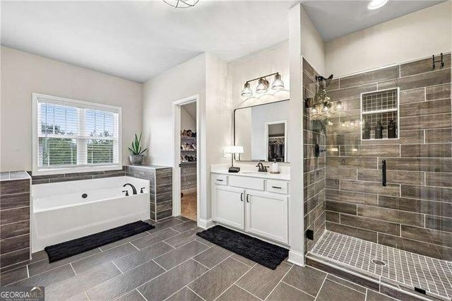 4060 Silverstone Drive, Braselton, GA 30517