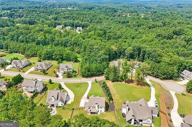4060 Silverstone Drive, Braselton, GA 30517
