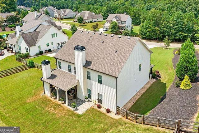 4060 Silverstone Drive, Braselton, GA 30517