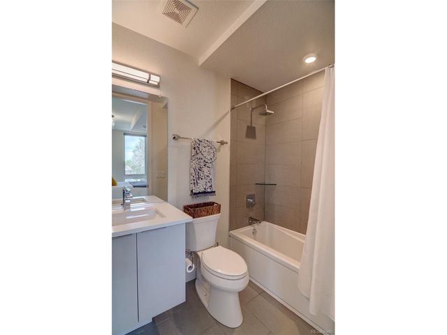 5125 W 29th Ave 1, Denver, CO 80212