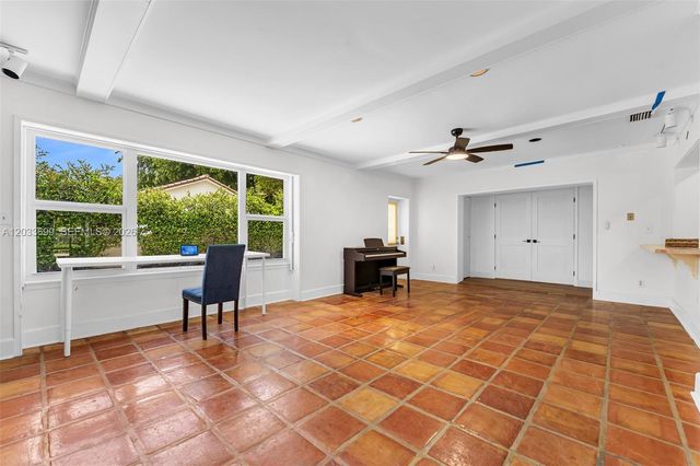 680 El Dorado Parkway, Plantation, FL 33317