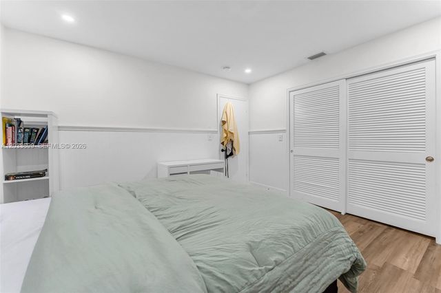 680 El Dorado Parkway, Plantation, FL 33317