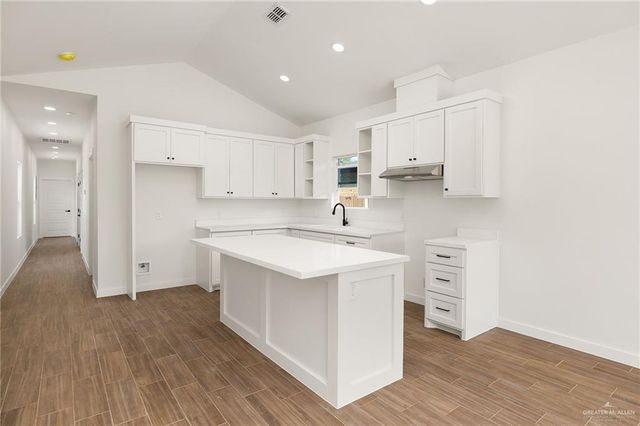 418 W Huisache Avenue, Weslaco, TX 78596