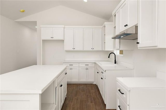 418 W Huisache Avenue, Weslaco, TX 78596