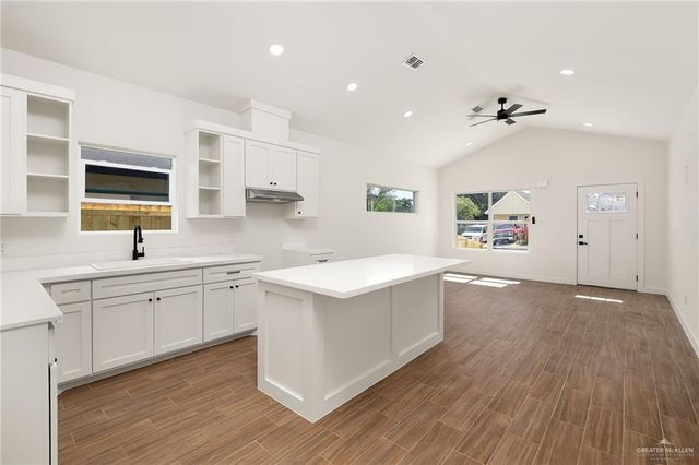 418 W Huisache Avenue, Weslaco, TX 78596