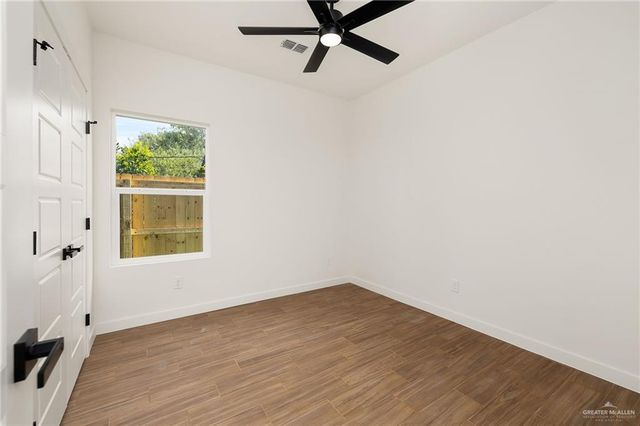 418 W Huisache Avenue, Weslaco, TX 78596