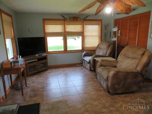 1143 Dotson Road, Seaman, OH 45679