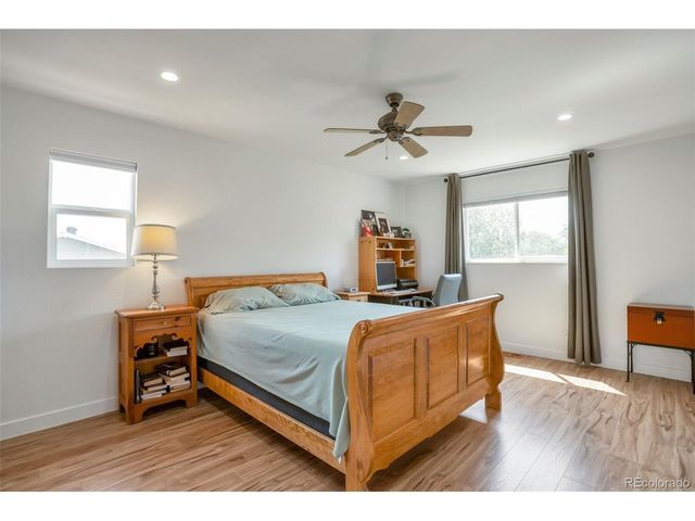 9953 travis St, Thornton, CO 80229