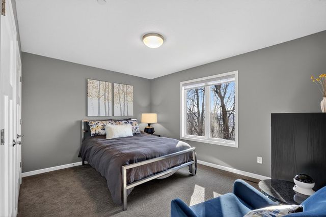 552 Panorama Circle NW, Rochester, MN 55901