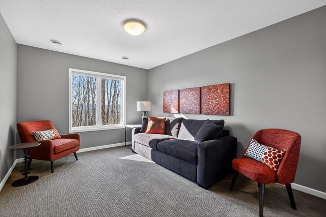 552 Panorama Circle NW, Rochester, MN 55901