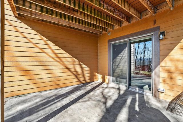 552 Panorama Circle NW, Rochester, MN 55901