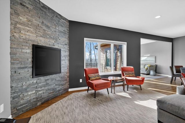 552 Panorama Circle NW, Rochester, MN 55901