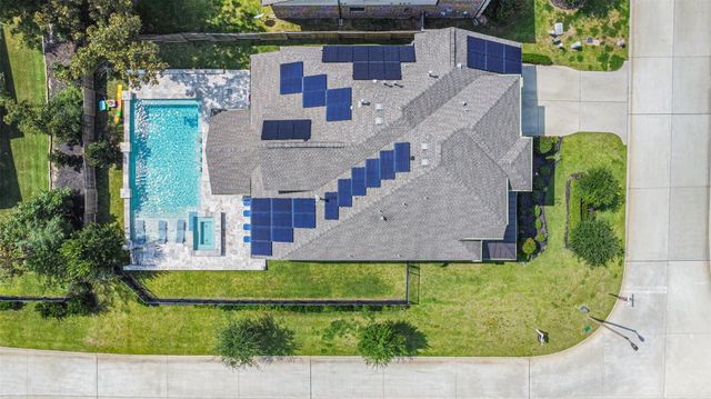 303 Calmato Woods Way, Willis, TX 77318