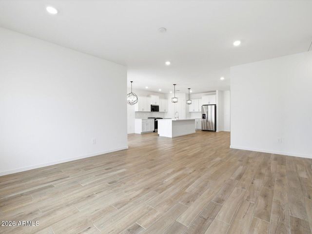 17782 W ILLINI Street, Goodyear, AZ 85338