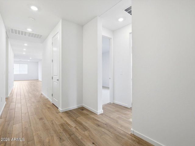 17782 W ILLINI Street, Goodyear, AZ 85338