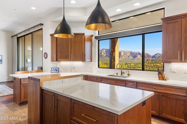 209 Calle Francesca --, Sedona, AZ 86336