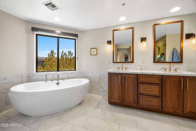 209 Calle Francesca --, Sedona, AZ 86336