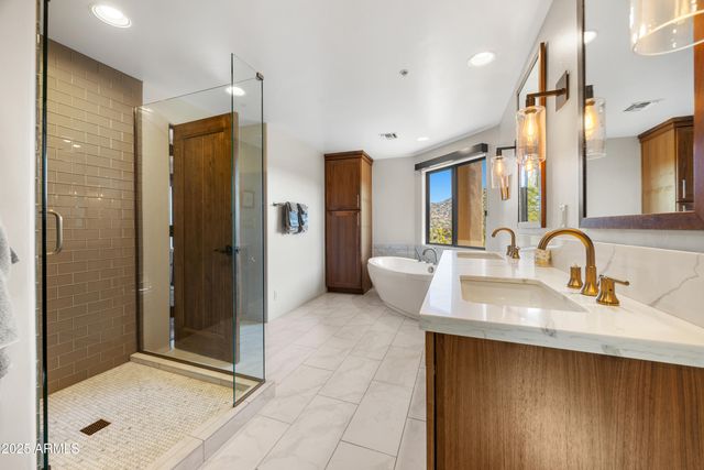 209 Calle Francesca --, Sedona, AZ 86336