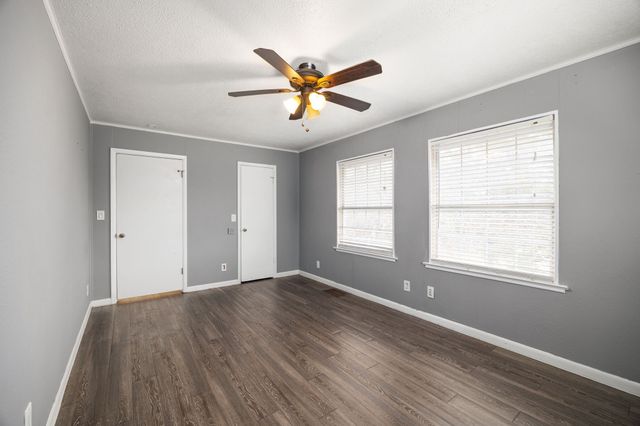1504 Shields Avenue, Cedar Hill, TX 75104