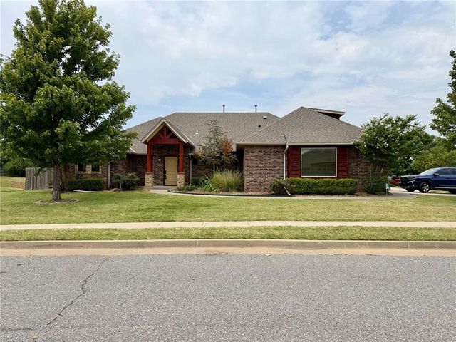 2817 Marigold Lane, Edmond, OK 73013