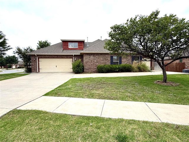 2817 Marigold Lane, Edmond, OK 73013