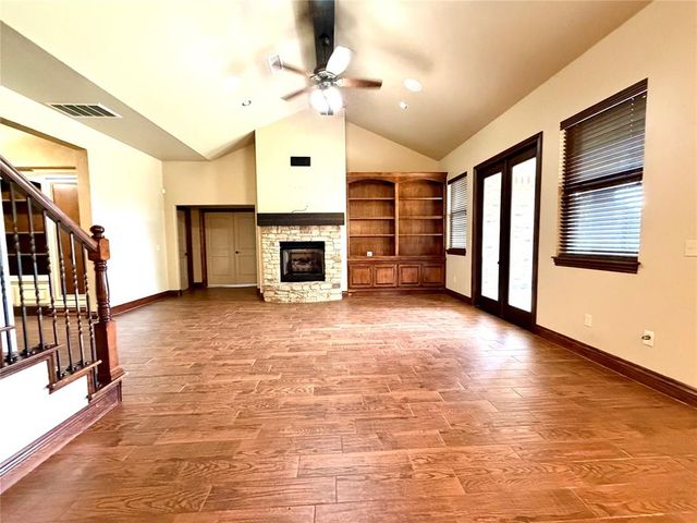 2817 Marigold Lane, Edmond, OK 73013
