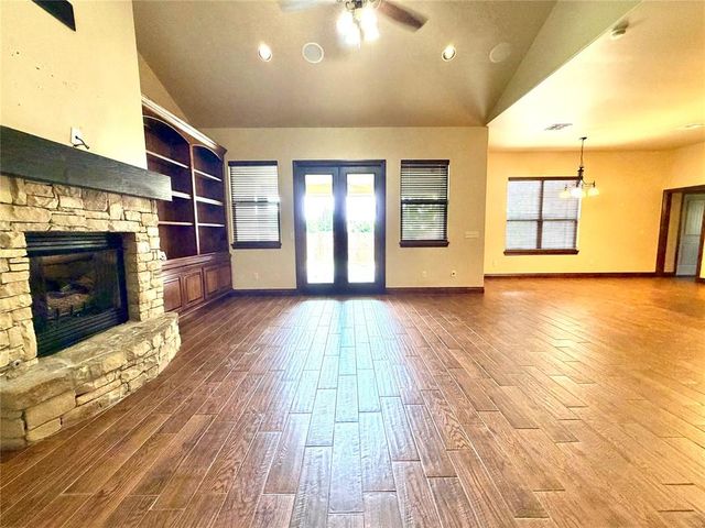 2817 Marigold Lane, Edmond, OK 73013