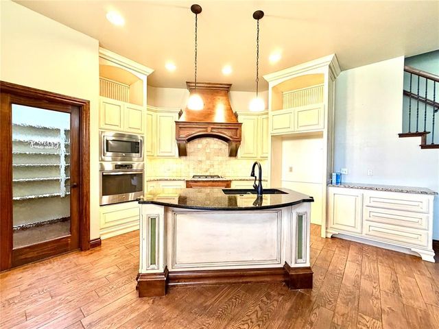 2817 Marigold Lane, Edmond, OK 73013