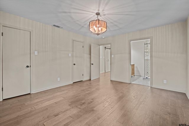 2515 Preston Ave, Tyler, TX 75701