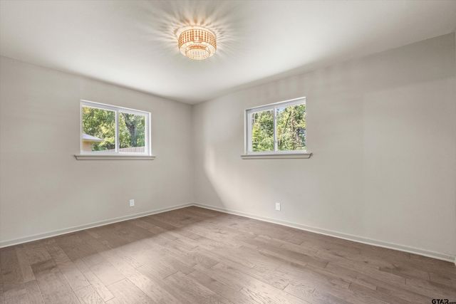 2515 Preston Ave, Tyler, TX 75701