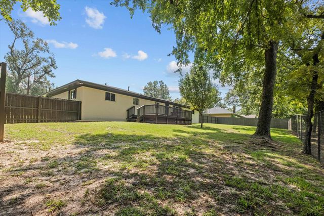 2515 Preston Ave, Tyler, TX 75701