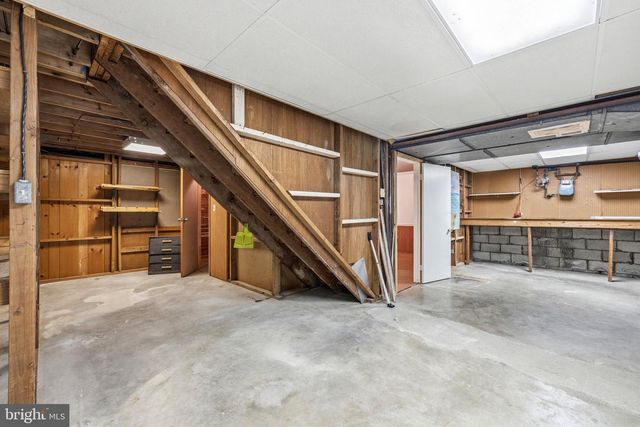 8311 W BOULEVARD DR, Alexandria, VA 22308