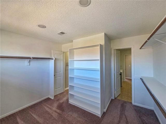 16885 W 161st Terrace, Olathe, KS 66062