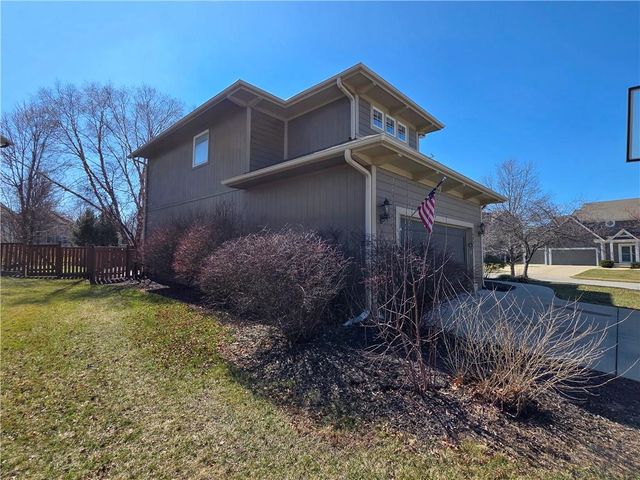 16885 W 161st Terrace, Olathe, KS 66062