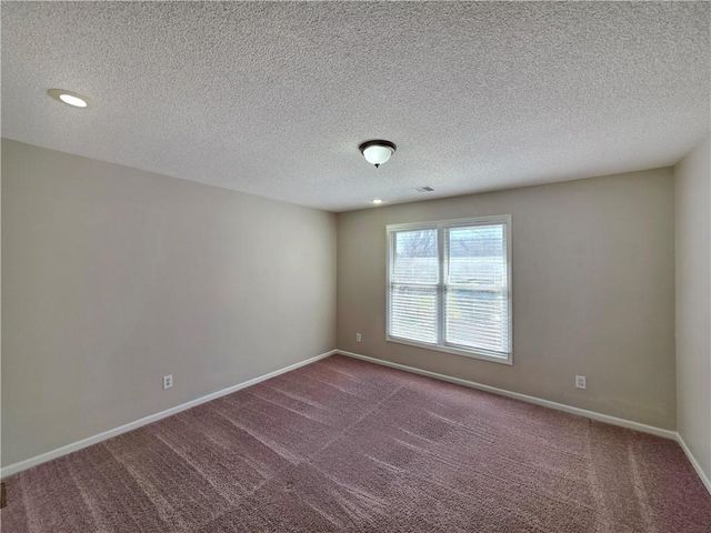 16885 W 161st Terrace, Olathe, KS 66062