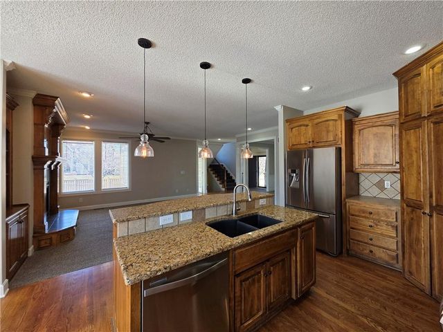 16885 W 161st Terrace, Olathe, KS 66062