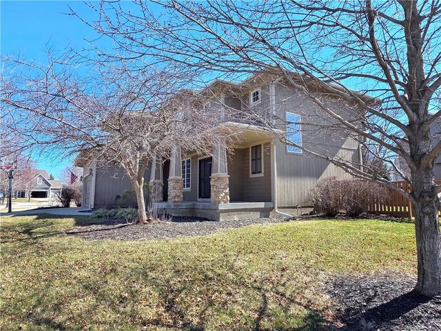 16885 W 161st Terrace, Olathe, KS 66062