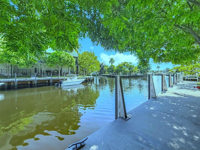 188 SE 4th Ter, Pompano Beach, FL 33060