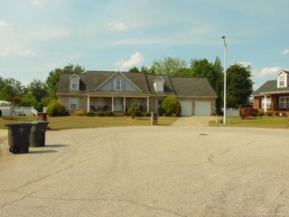 2000 Notland Court, Fayetteville, NC 28304