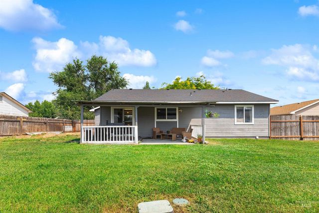 513 N Thornley Ave, Kuna, ID 83634